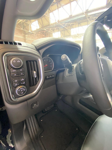 Chevrolet Silverado 2021
