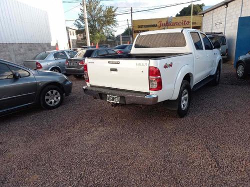 Toyota Hilux 3.0 Cd Sr 171cv 4x4 - C3 2015