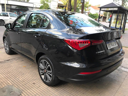 Imagen 8 de 11 de Fiat Cronos 2019 1.8 16v Precision Pack Premium