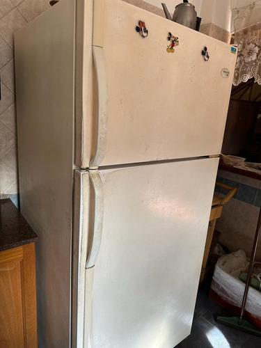 Heladera Familiar Frigidaire Grande Americana