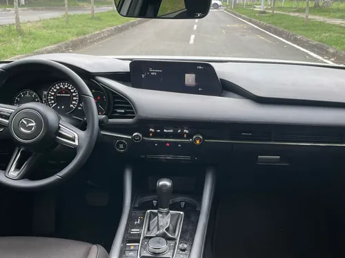 Mazda 3 2.0 Touring
