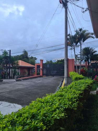 Imagen 3 de 9 de Venta De Apartamento, Ubicado En Quesada Durán