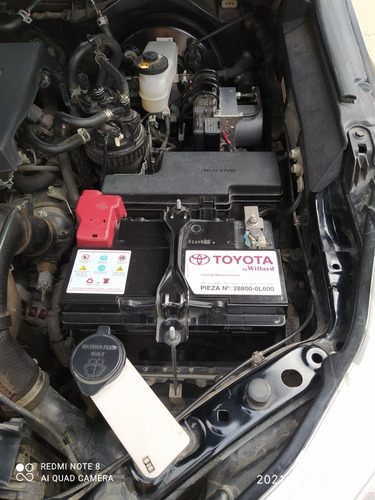 Toyota Hilux 2.8 Cd Srv 177cv 4x4 2017