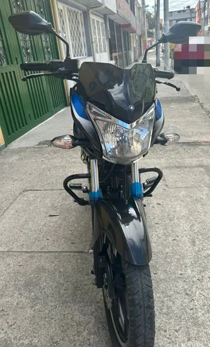 Vendo Excelente Moto Bajaj Discover 125. St+ Modelo 2014,día