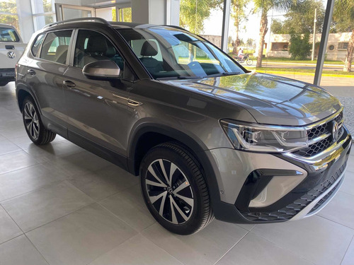 Imagen 2 de 12 de Volkswagen Taos 2023 1.4 250 Tsi Highline