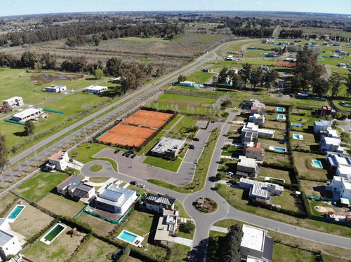 Terreno En Venta - 450mts2 Totales - Santa Elisa, Pilar