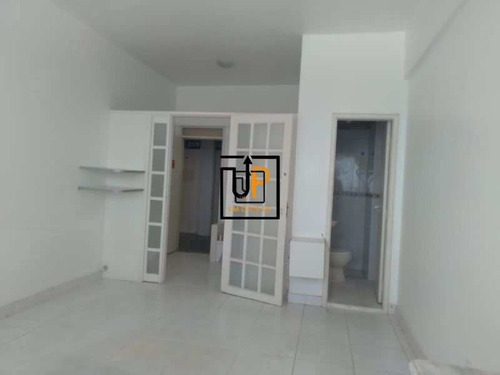 Imagem 4 de 16 de Sala Comercial Reformada À Venda - Barra - V407
