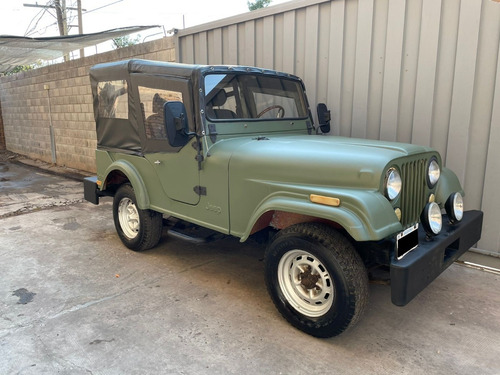 Imagen 9 de 9 de Jeep Ika