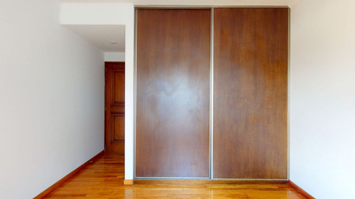 Venta Departamento 4 Dormitorios La Plata Con Cochera