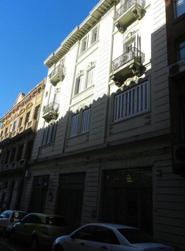Oficina - Ciudad Vieja