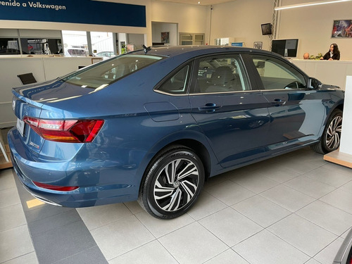 Imagen 7 de 18 de Volkswagen Vento Highline 250 Tsi A/t My 21