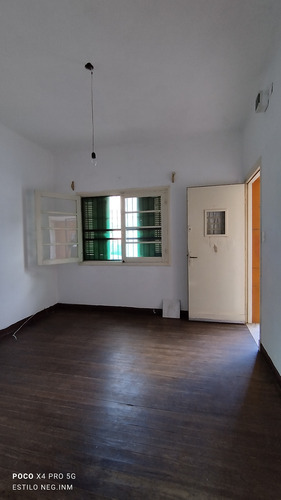 Venta Casa 2 Dormitorios, Cochera Y Depósito Independiente, Zona Paso Molino