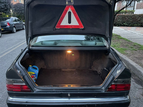 Imagen 6 de 14 de Mercedes Benz E320 At 1994