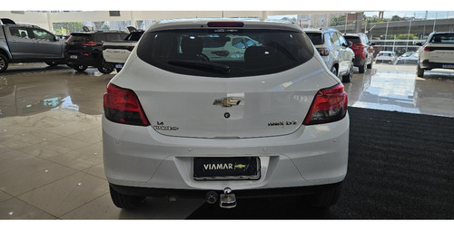 Chevrolet Onix plus 1.4 MPFI LTZ 8V FLEX 4P MANUAL