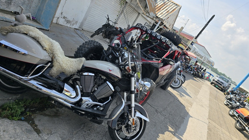 Cross Roads 1731cc Mod 2014