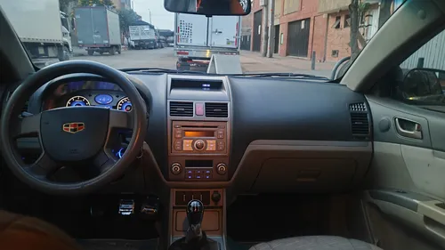 Geely Ec 1.8 Mt