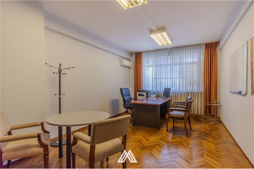 Venta Oficina Ciudad Vieja