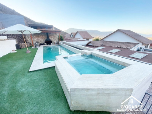 3d,4b,2e,piscina,2 Quinchos, 717,47 M2, Arriendo 2.000.000