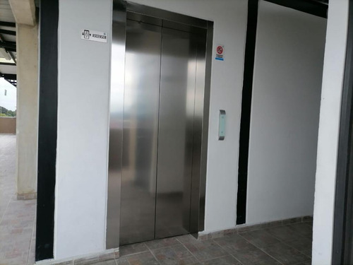 Imagen 16 de 17 de Edificio En Arriendo En Bogotá Moratos. Cod 93016