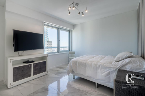 Venta Exclusivo Depto 4 Amb Piso 40 Vista Panorámica 3 Coch Torre Le Parc- Puerto Madero