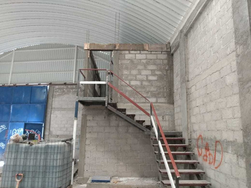 Imagen 2 de 5 de Mes/ Bodega Nueva A 2 Km De Toyota
