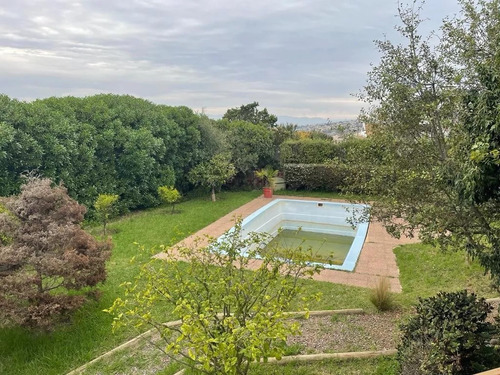 Se Vende Terreno Con Piscina En Viña Del Mar