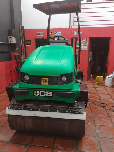 Vibrocompactador Jcb, Linea Vmt 260-120, Modelo 2013. 3ton