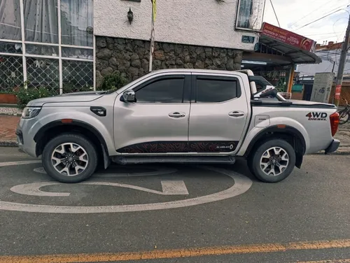 Renault Alaskan 2.5 Zen