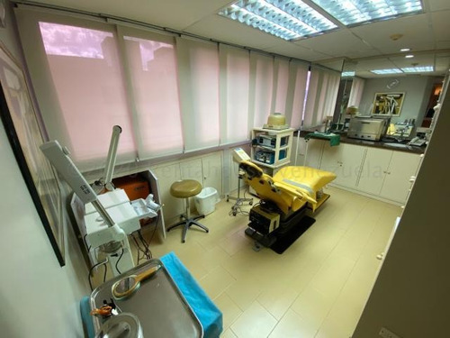 Imagen 5 de 7 de Altamira, Se Vende Consultorio. Cod. 20-24677