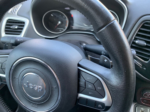 Jeep Compass 2.0 16V FLEX LONGITUDE AUTOMÁTICO
