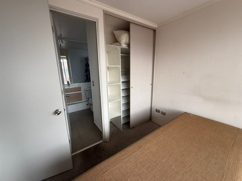 Departamento En Venta De 1 Dorm. En Iquique