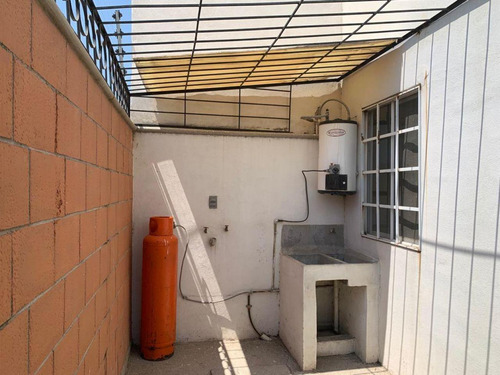 Casa En Venta En Frac. El Dorado I Leon, Gto. Cerca De Ambas Entradas, Junto A Wallmart De Via Alta
