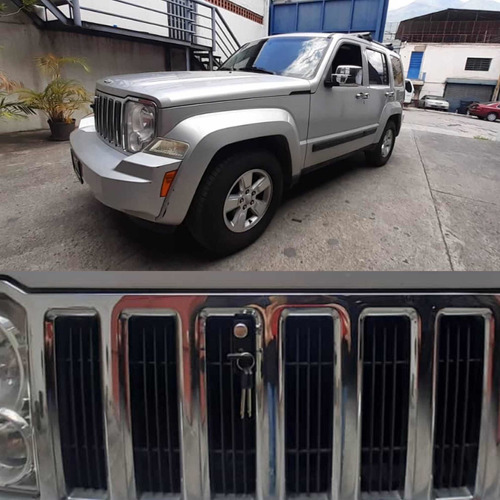 Seguro Para Capot Original Parecar Jeep Cherokee Kk