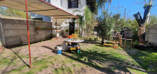 Imagen 1 de 17 de Casa Venta 2 Dormitorios , 2 Baños Y Lote 10 X 25 Mts -apta Banco- City Bell