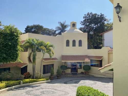 Casa En Fraccionamiento En Tabachines, Cuernavaca, Morelos - Lpi-5-fr
