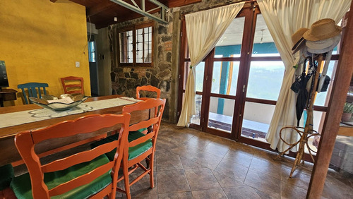 Casa En Venta 3 Dormitorios, Pileta Climatizada, Con Bajada Al Rio Tala Huasi/ Icho Cruz