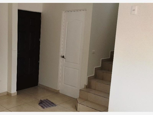 Imagen 3 de 12 de Casa Sola En Renta Residencial El Refugio