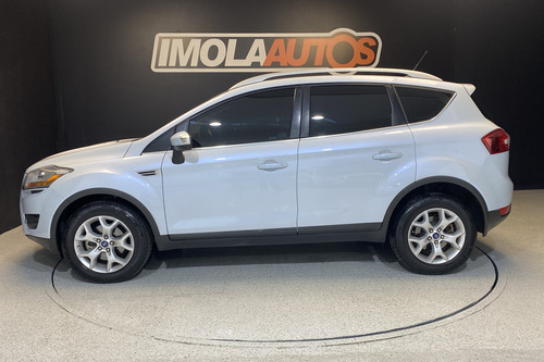 Ford Kuga 2.5 Titanium At 4x4 L (ku05)