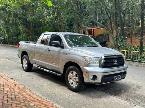 Toyota Tundra 5.7 Sr5 Double Cab