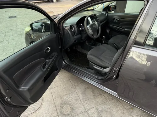 Nissan Versa 1.6 Advance Mt