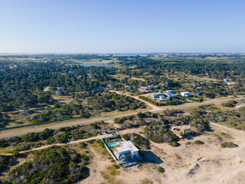 Venta Lote De 6000m2 En Arenas De Ji 1era Linea (ref: Atm-7458)