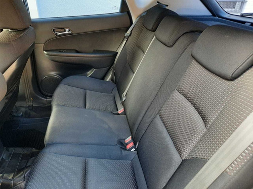 Hyundai I30 1.6 Gls Seguridad L Mt 2009