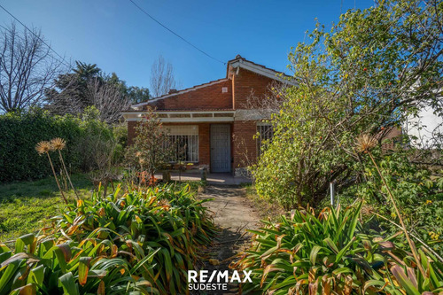 Imagen 11 de 23 de Casa 2 Dormitorios Con Departamento Y Quincho