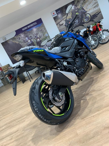 Imagen 10 de 16 de Suzuki Gsx-s 750 Suzuki Velez Sarsfield