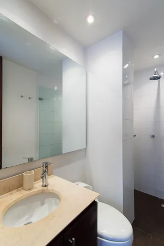 Apartamento En Arriendo En Chicó Navarra. Cod A19935