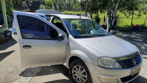 Renault Logan 2011 1.0 16v Authentique Hi-flex 4p