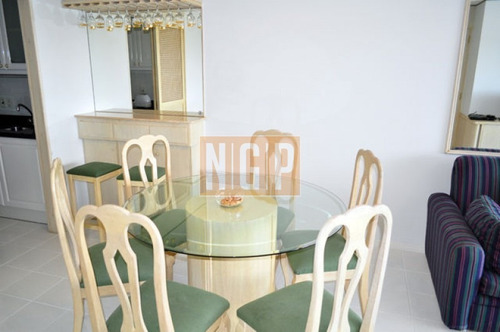 Apartamento Con Excelentes Servicios-ref:1581