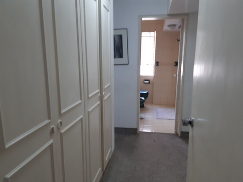 Imagen 9 de 11 de Amplio Apartamento En Parque Humboldt Para La Venta / 0414-3907836