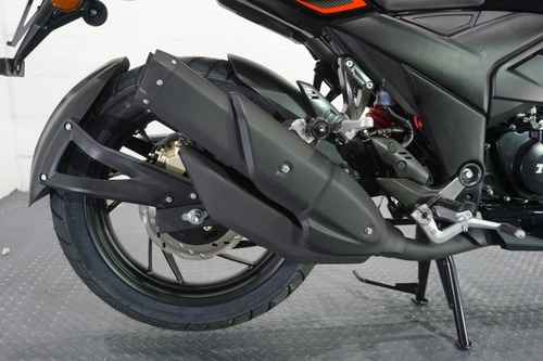 Imagen 3 de 22 de Tvs Rtr 200cc Moto 0km Carburada New Model Bi-vs