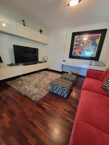 Imagen 8 de 30 de Alquilo Lujoso Apto 275 Mts (3.000 Sq/ft), 4 Hab, 5 Baños, Piscina, Seguridad 24 Hrs, Cámaras De Seguridad, 3 Puestos.